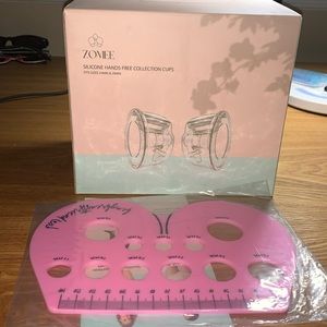 Zomee Silicone Hands Free Collection Cups-Never Opened or Used